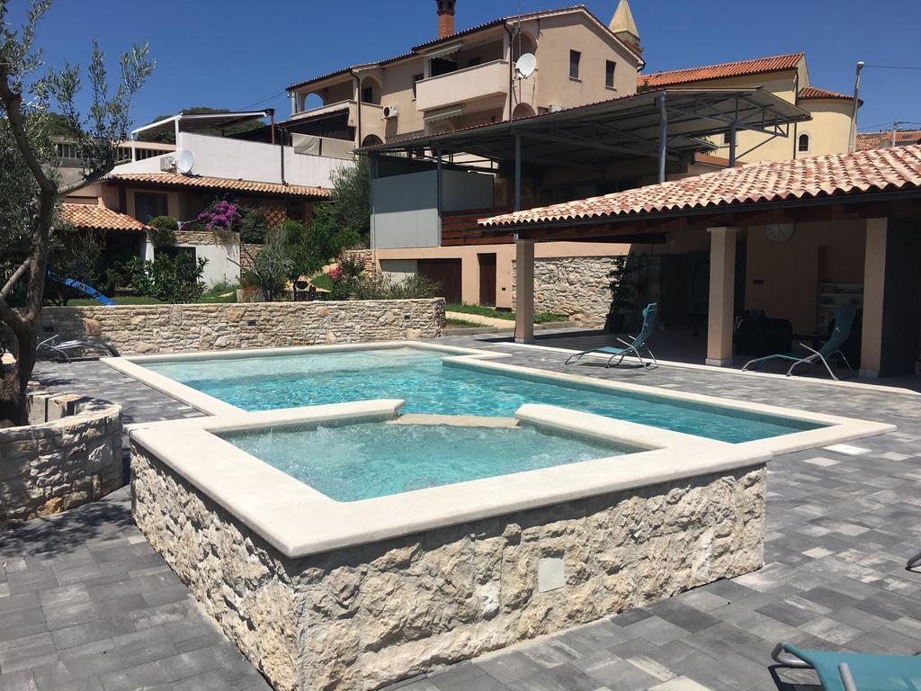 Apartments Ceh Ližnjan 外观 照片